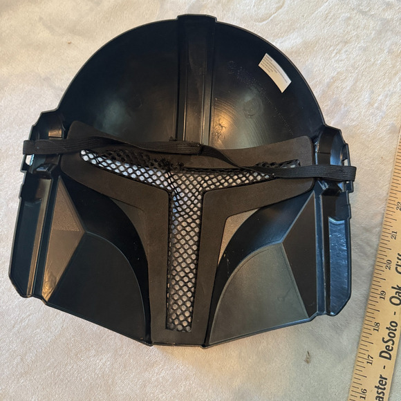 Star Wars Mandalorian Kids Costume Size M 8-10 padded jumpsuit & mask - Picture 4 of 5